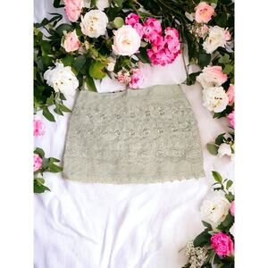 Sans Souci Medium White Mini Skirt